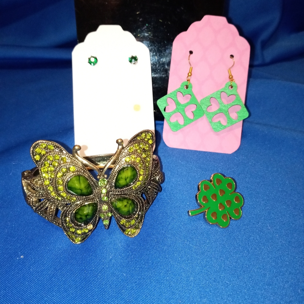 Beautiful butterfly bracelet,earrings and a pin